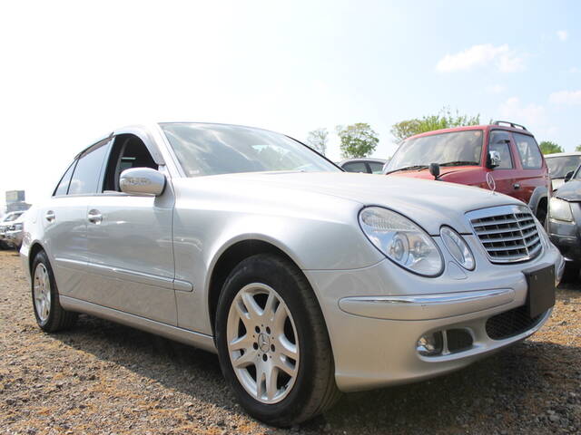MERCEDES BENZ E280 (E CLASS)
