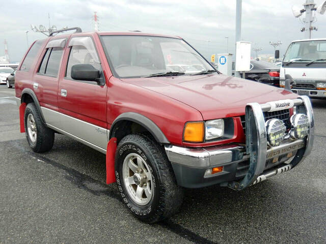 Isuzu KB 2300