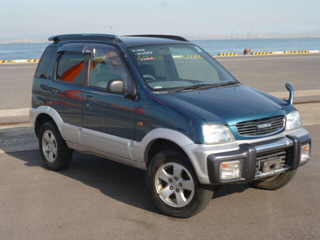 DAIHATSU TERIOS