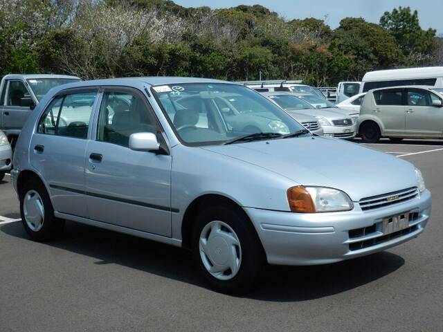 TOYOTA STARLET REFLET x