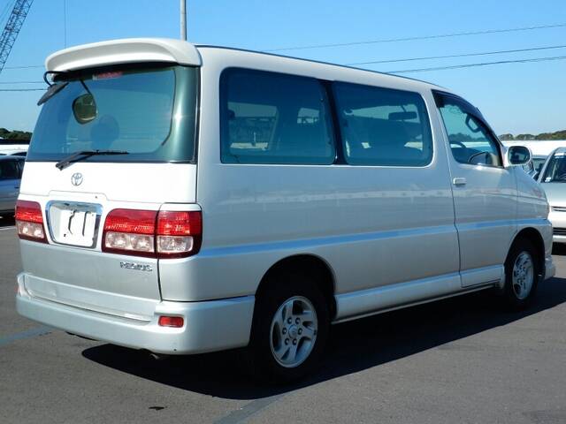 toyota regius длина toyota regius длина
