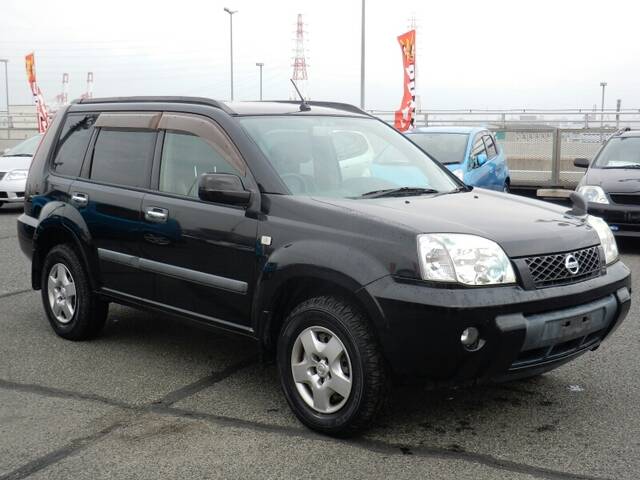 NISSAN X-TRAIL S