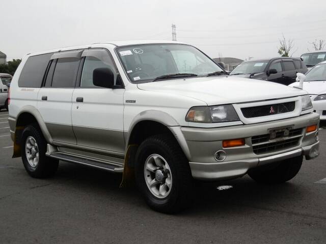 Купить Mitsubishi Pajero Sport 2001 Года