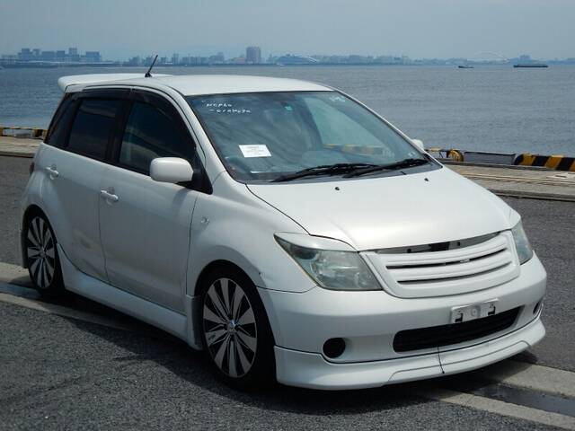TOYOTA IST F L EDITION HID SELECTION