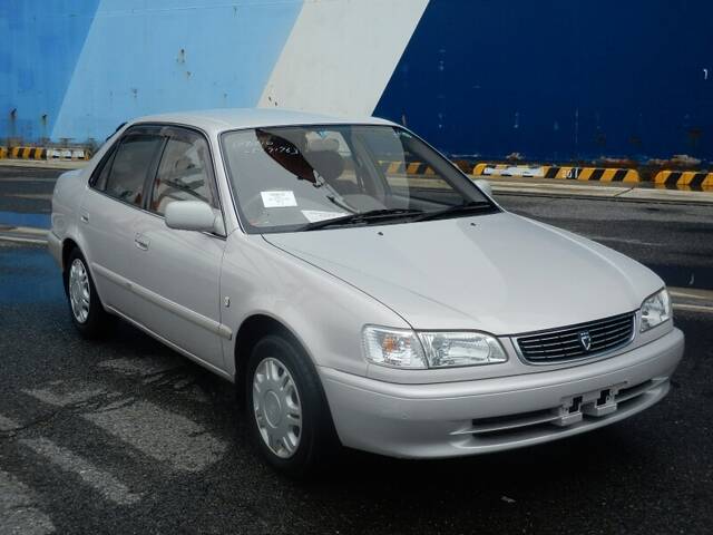 TOYOTA COROLLA SE SALOON L SELECTION