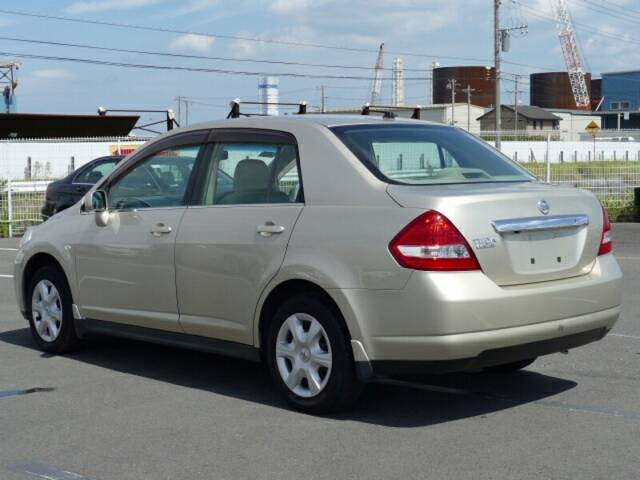 2008 Nissan Tiida Latio Manual Luxurious Gold In Color Wood