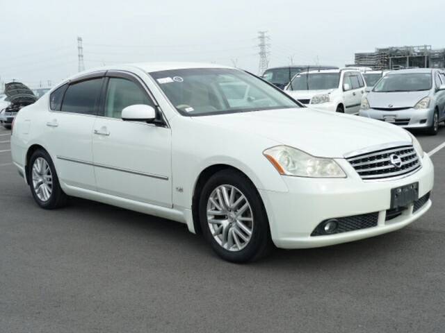 Nissan fuga 2004