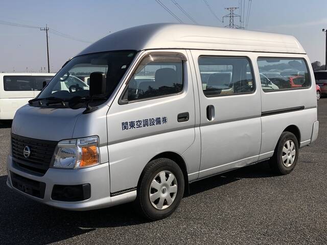  2010 NISSAN CARAVAN VAN (URVAN) - ¡Vehículo comercial espacioso de techo alto!  |  Número de referencia 0100028670 |  Autos Usados ​​a la Venta |  PicknBuy24.com