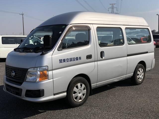 nissan vans 2010