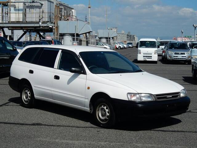 TOYOTA CALDINA VAN