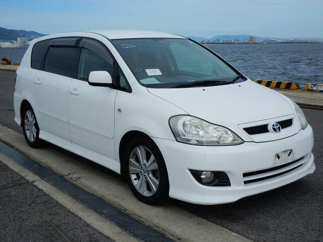 TOYOTA IPSUM (PICNIC) 240S