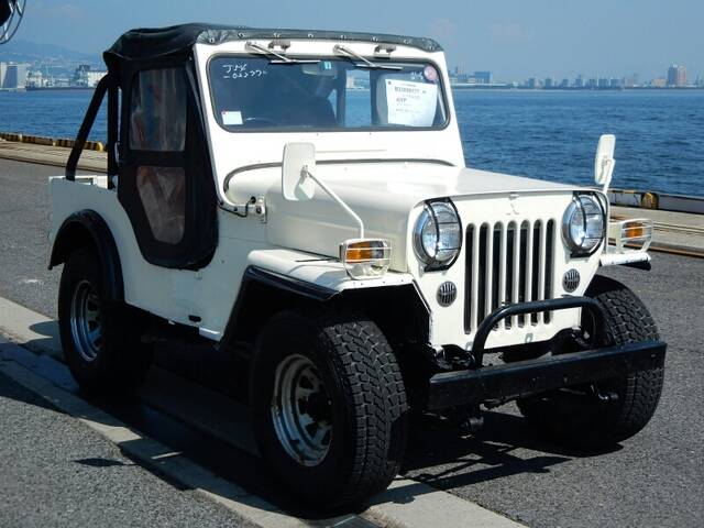 MITSUBISHI JEEP