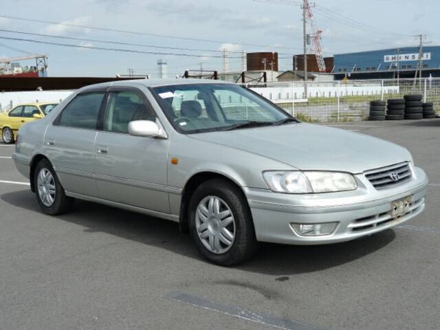 2001 Toyota Camry Gracia Ref No 0100028805 Used Cars For Sale Picknbuy24 Com