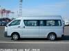 TOYOTA HIACE COMMUTER