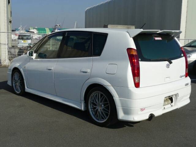 Toyota opa 2001