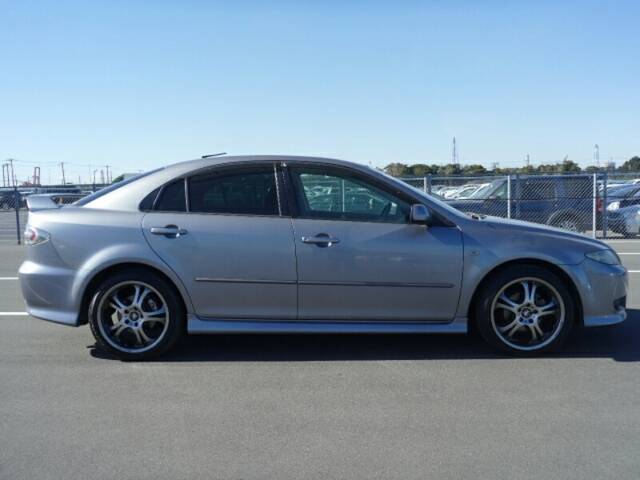 Mazda atenza sport