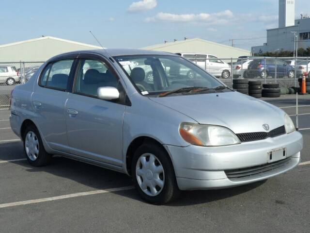 TOYOTA PLATZ (YARIS) 1.5F