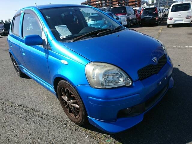 TOYOTA VITZ (YARIS) RS