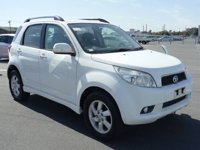 2006 DAIHATSU BEGO - Same model as Toyota Rush! 4WD! Roof ...
