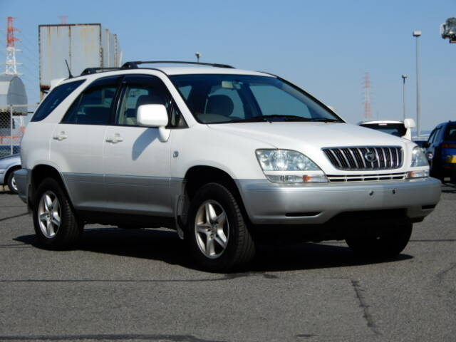 TOYOTA HARRIER (LEXUS RX300)