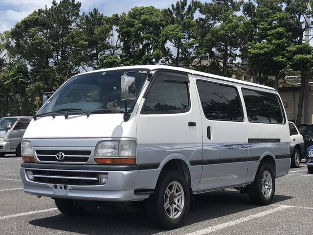 Toyota hiace van 2000 hot sale model