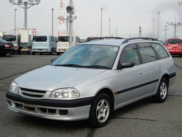 1999 Toyota Caldina Wagon Big Luggage Room Stylish