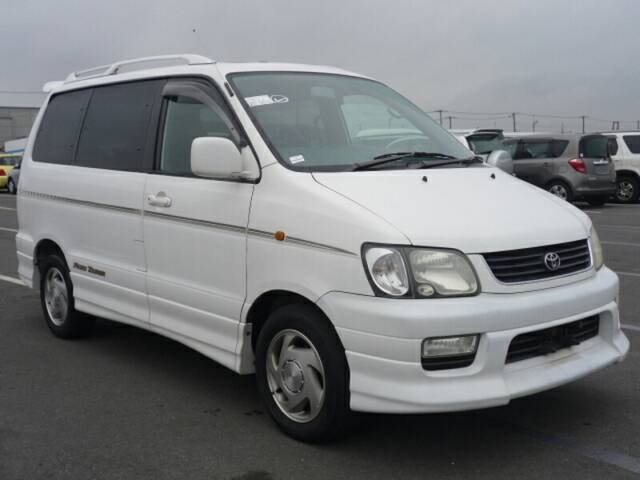 TOYOTA LITEACE NOAH ROAD TOURER