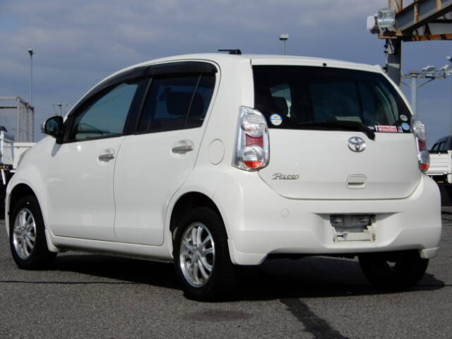 2010 Toyota Passo Special Edition Grade Hana Clean Inside Fuel Economical 1000cc Engine 22 5km L Ref No 0100030526 Used Cars For Sale Picknbuy24 Com