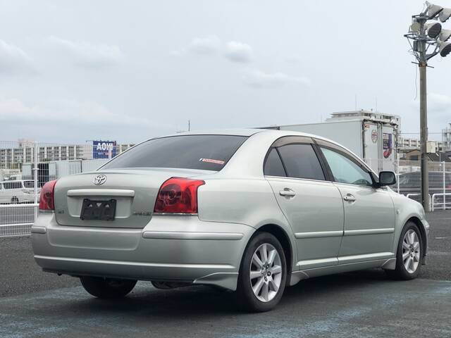 2005 Toyota Avensis Luxury Power Seat Cruise Control Lots Of Remain The Tire Ref No 0100030568 Used Cars For Sale Picknbuy24 Com