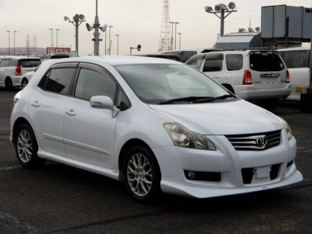 TOYOTA BLADE G