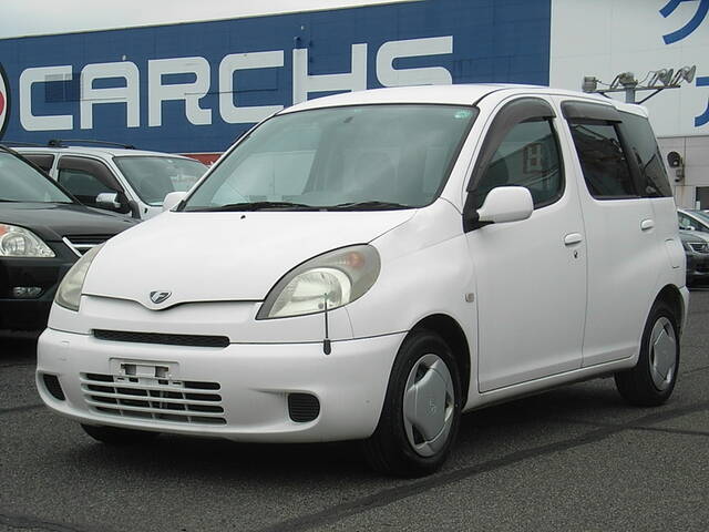 TOYOTA FUNCARGO (YARIS VERSO) G