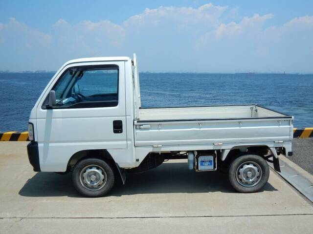 1996 HONDA ACTY TRUCK - Mini truck with rare 4 wheel drive in a manual ...
