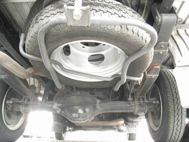 2005 MAZDA BONGO TRUCK - Powerful drive with Diesel engine ☆ Num. ref.0100030895