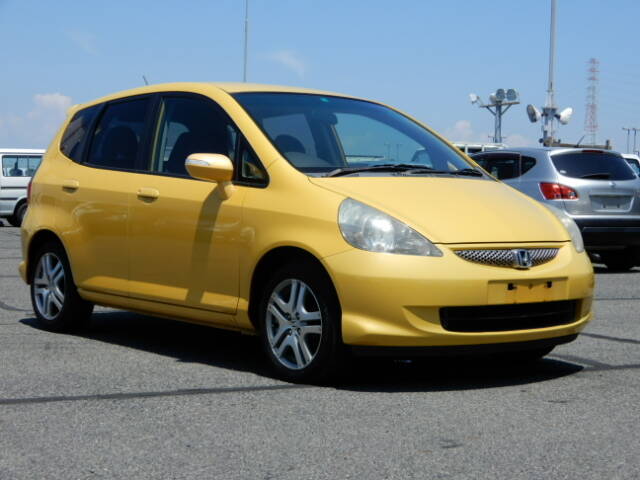 Honda fit 2004