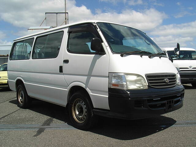 2003 Toyota Hiace Wagon 10 People Ride On A Diesel Model