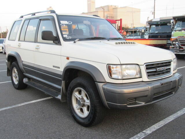 ISUZU BIGHORN (TROOPER) PLAISIR