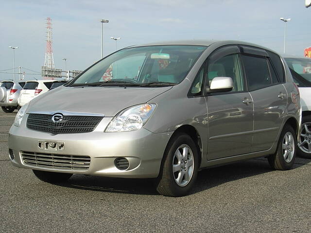 2001 Toyota Corolla Spacio Verso 7 Seats Alloy Wheels