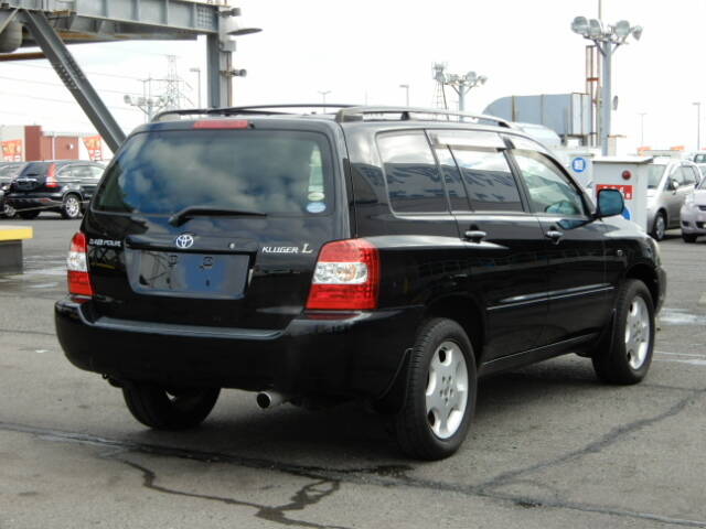 2004 Toyota Kluger Cool Black Suv Ref No 0100031423 Used