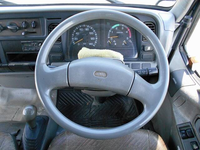 Fuso canter как снять рулевое колесо 1995 MITSUBISHI CANTER Ref No.0100031696 Used Cars for Sale PicknBuy24.com