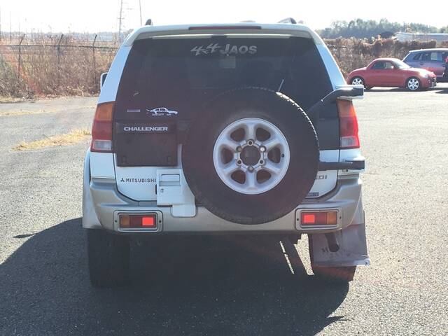 1997 Mitsubishi Challenger Montero Sports After Market