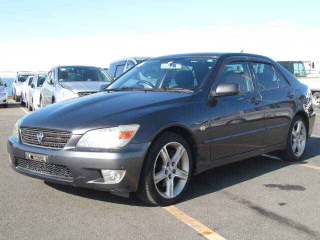 TOYOTA ALTEZZA (LEXUS IS200) AS200 Z-ED