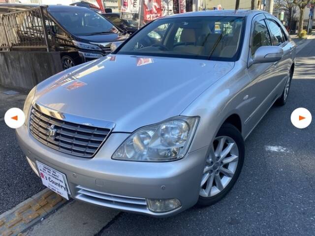 TOYOTA CROWN ROYAL SALOON PREMIUM EDITION