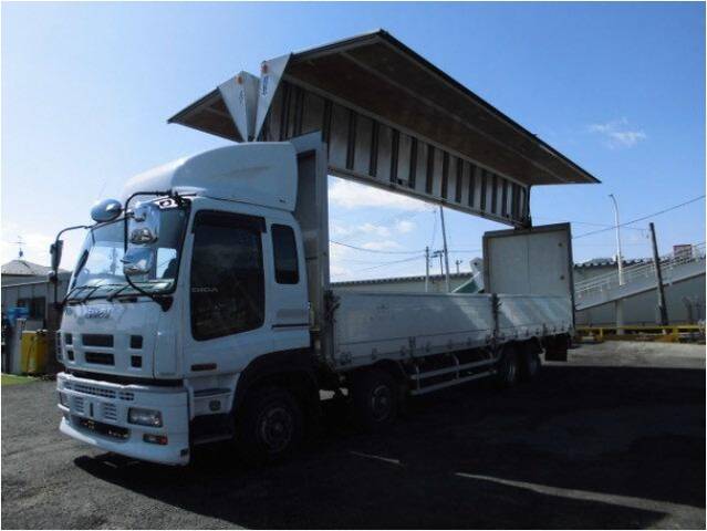 Isuzu giga 2008