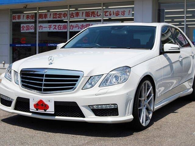 MERCEDES BENZ E300 (E CLASS)