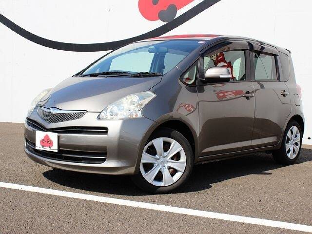 Toyota ractis 2009