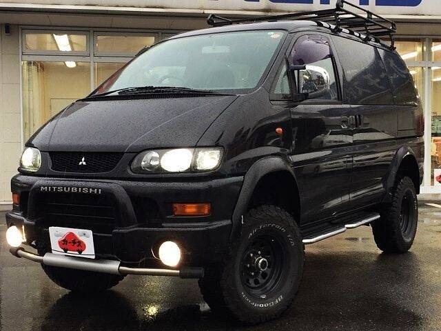 MITSUBISHI DELICA SPACE GEAR CHAMONIX