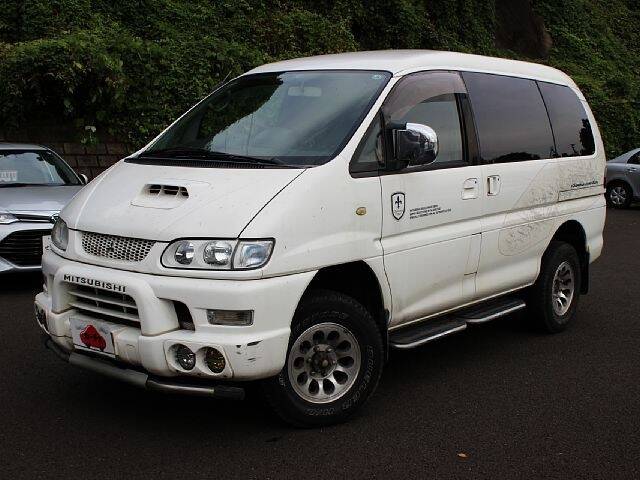 Mitsubishi space gear 1999