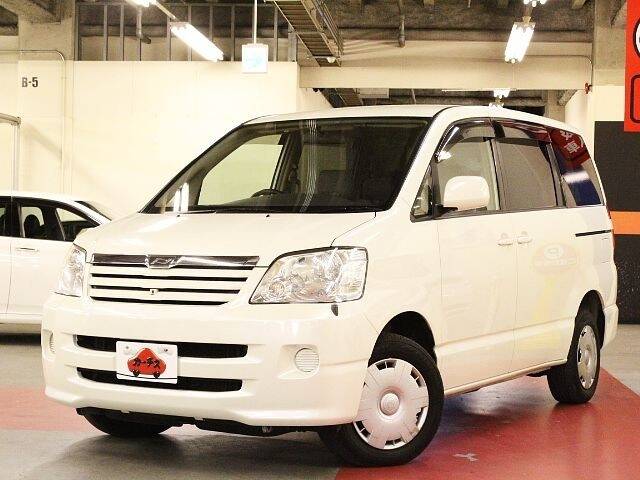 TOYOTA NOAH X G SELECTION