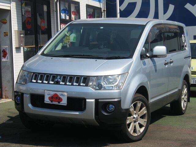 Delica mitsubishi 2008