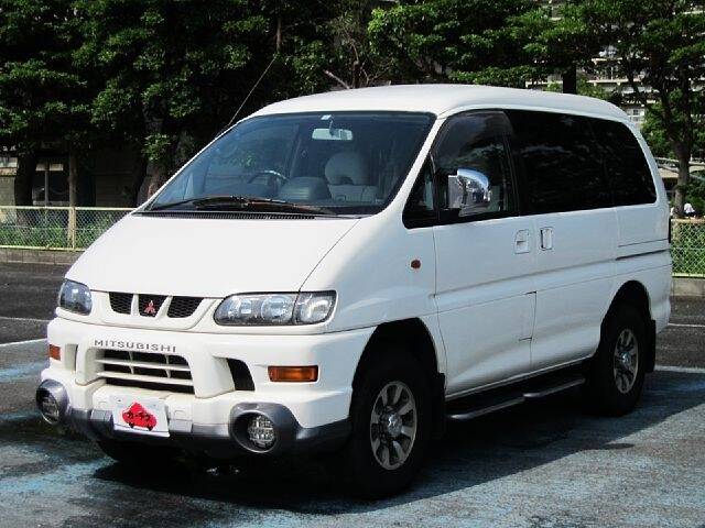 MITSUBISHI DELICA SPACE GEAR CHAMONIX